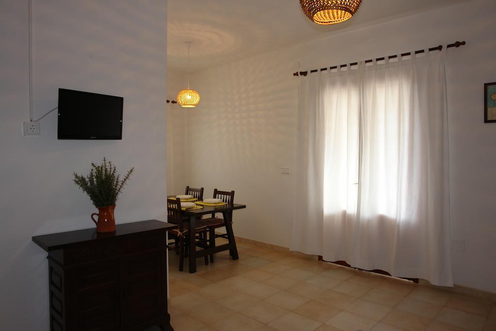 Apartamentos Escandell - Formentera Vacaciones Playa de Migjorn Habitación foto